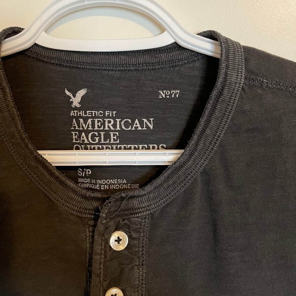 American eagle tshirt - Picture 2 of 3